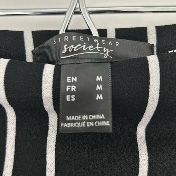 Black and cream skort - Picture 3 of 3